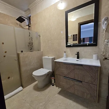 Hotel Yarus