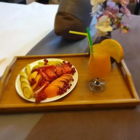 Yarus Hotel 3*